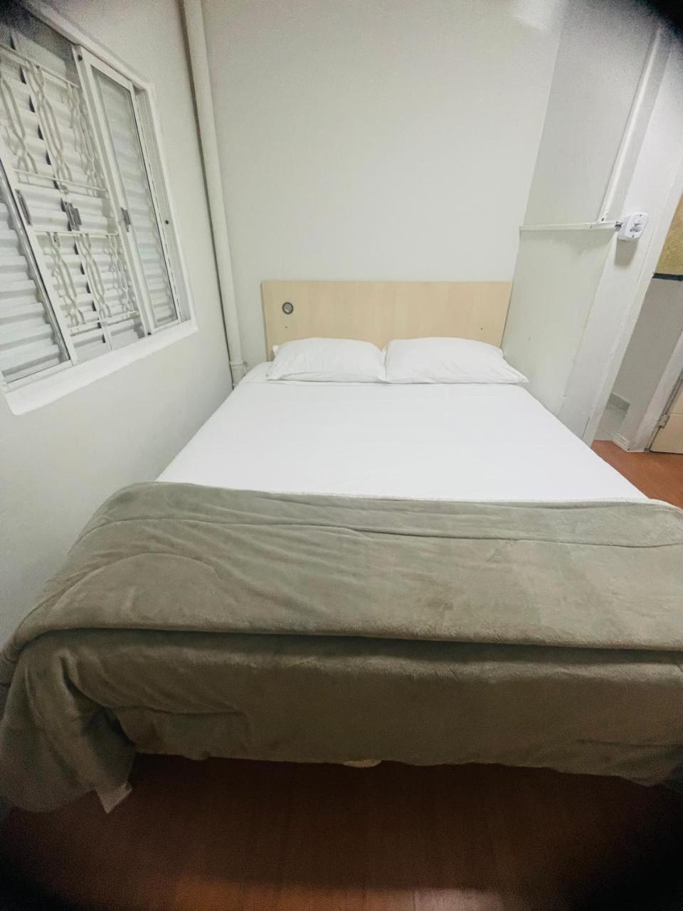Casa Fundos Eco City 03 Simples E Confortavel Com 2 Quartos E Garagem 쿠리치바 외부 사진